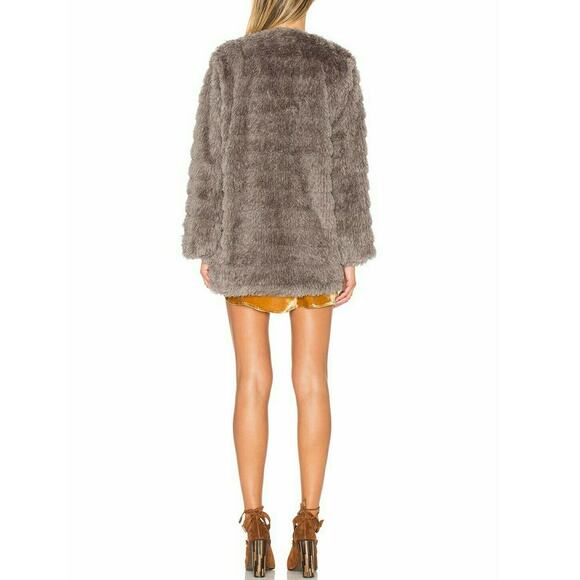 TULAROSA Ricci faux fur open front cozy gray jacket coat Size Medium - Picture 5 of 8